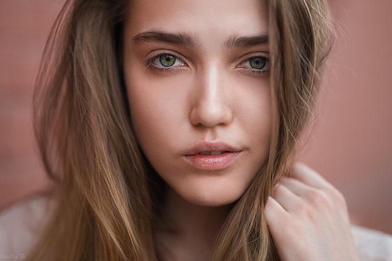 comfortable, confidence, smirking, beautiful Woman, cute, photo, caucasian Ethnicity, only Women, femininity, smiling, body part, adolescence, Dmitry Shulgin