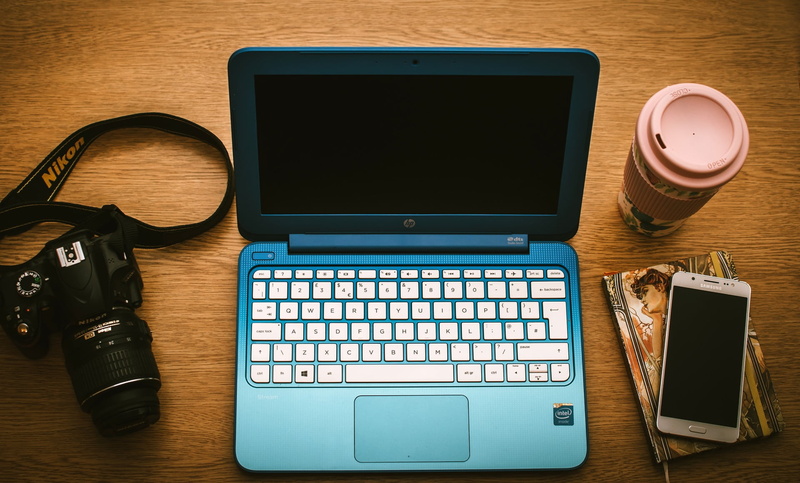 wood - material, portable information device, gadget, photography, dslr, computer monitor, mobile phone, nikon, furniture, electronics, camera, smartphone