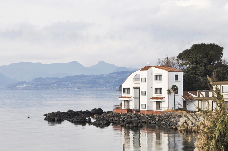 day, misty, single, white, building, alone, home, building exterior, trees, humble, japan, sky, scenics - nature, mountain, residential district, mountains