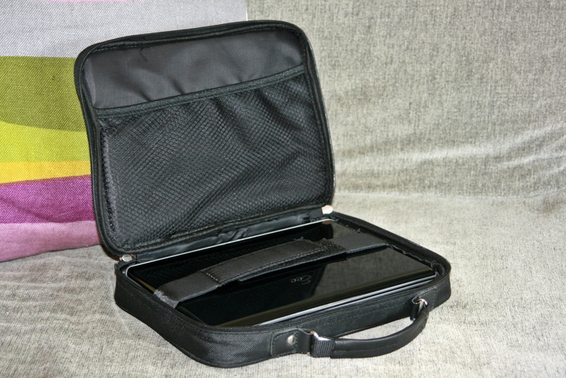 Bag, suitcase, high angle view, Close, folded, single object, Netbook, textile, luggage, leather, communication, black color, notebook, netbook bag, leave