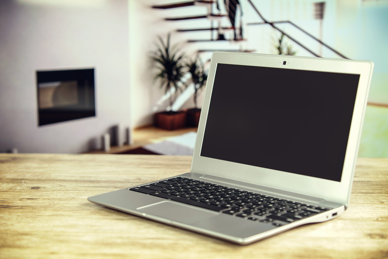 vintage, keyboard, room, domestic room, close-up, turned, the student, blank, apple, technology, internet, business, computer equipment, no people, dining table