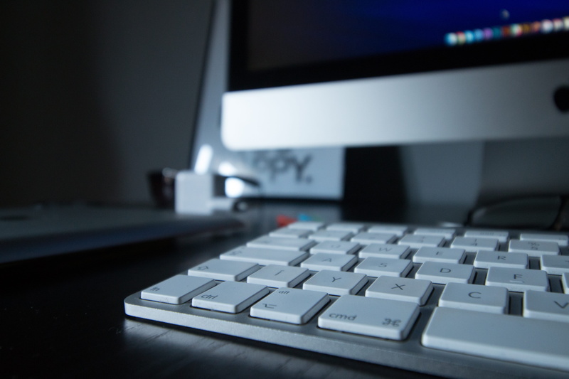 technology, wireless technology, work, push button, imac, indoors, close-up, computer keyboard, setup, keyboard, furniture, desktop pc, selective focus