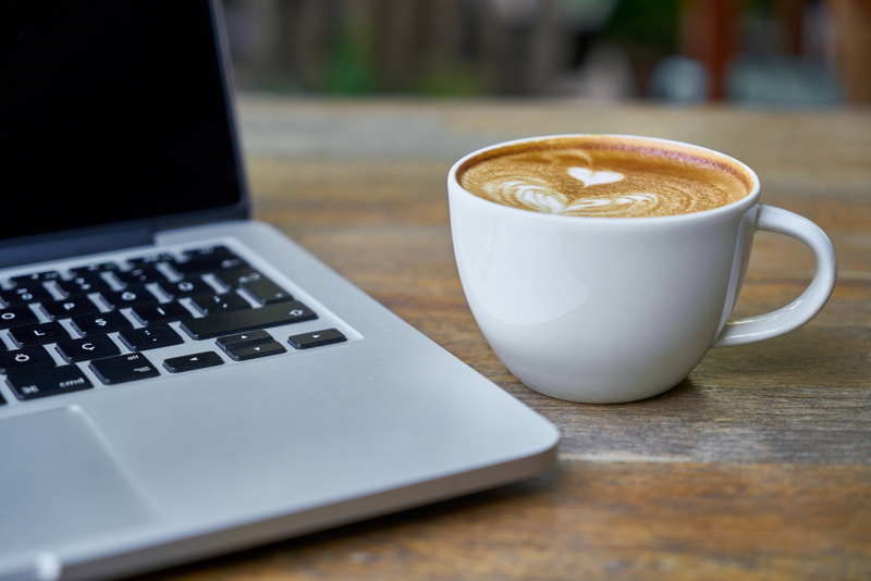 close-up, note, espresso, table, brown, read, food and drink, ceramic, latte, cup, take notes, 5K, wireless technology, crockery, computer, frothy drink