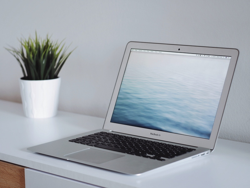 white, blur, macbook, apple, home, minimal, space, computer, macbook air, internet, laptop, modern, surface, domestic Room, bokeh, backgrounds, plant, green