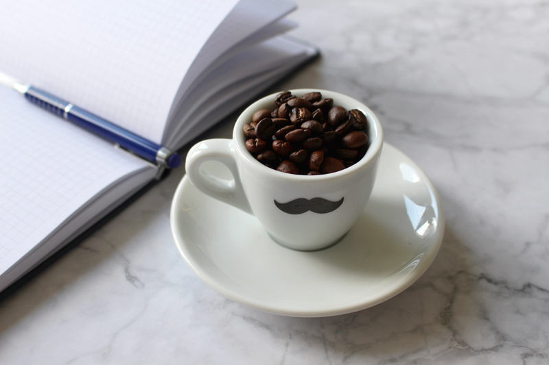 white color, break, freshness, roasted coffee bean, caffeine, food, crockery, refreshment, 5K, desk, work, blog, lancer, coffee - drink, write, espresso