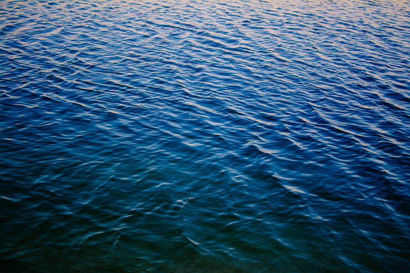 tranquil scene, marine, ripples, wave, full frame, backgrounds, body, ocean, 5K, wave pattern, tranquility, beauty in nature, outdoors, day, pattern, waterfront
