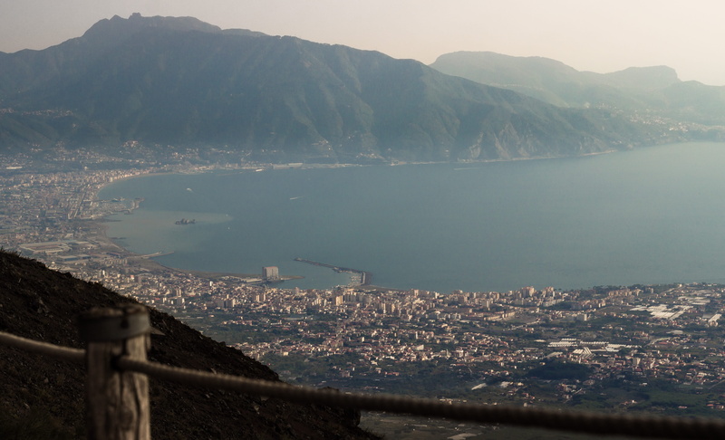 bay, sea, italy, 4K, cityscape, building exterior, fence, mount vesuvius, built structure, nature, architecture, beauty in nature, high angle view, day