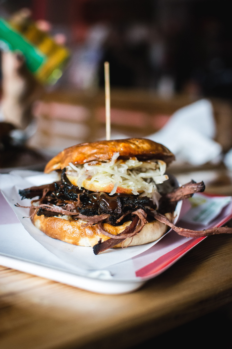 indoors, french Fries, Dresden, food and drink, bun, pulled meat, pulled, serving size, temptation, focus on foreground, 5K, dinner, fork, eating out
