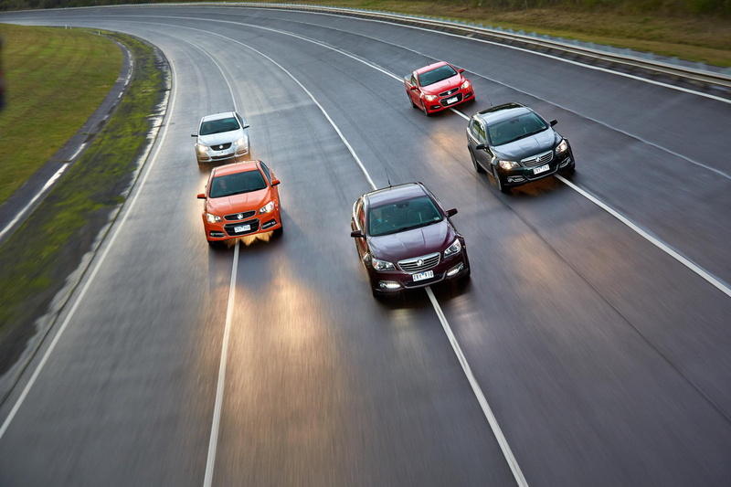 mode of transportation, road marking, high angle view, road, land vehicle, ssv, holden, 1080P, blurred motion, travel, traffic, day, motor vehicle, vf