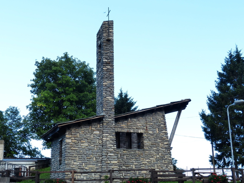 religion, Mendatica, 4K, Di, san bernardo di mendatica, skyscraper, bernardo, office building exterior, belief, san, travel destinations, tree, stone church