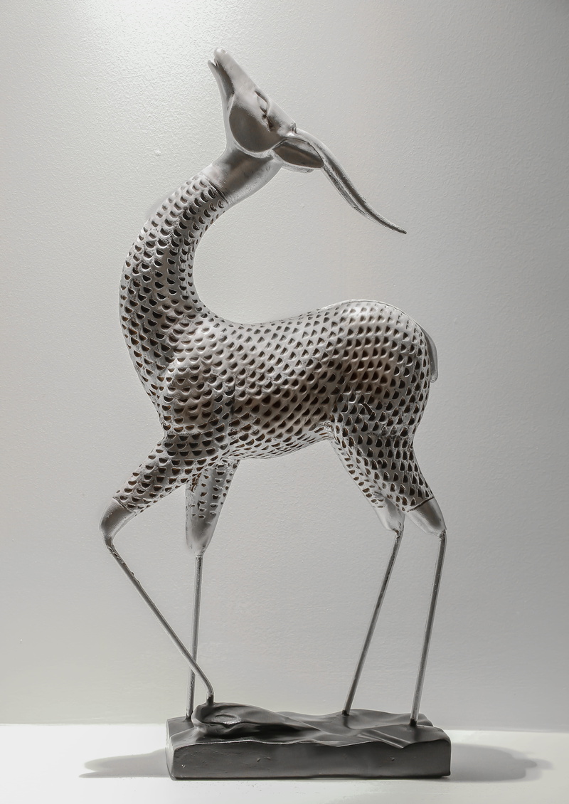 grey, white background, statue, mammal, gray, horse, gazelle, animal themes, art and craft, animal wildlife, still life, table, gray background, art, no people