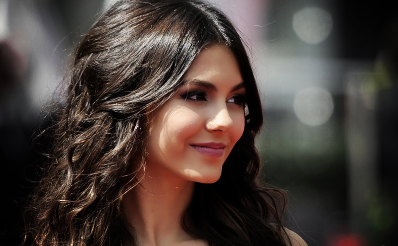 lifestyles, Female celebrities, singer, hollywood, smiling, beautiful woman, looking at camera, women, happiness, hair, Victoria Justice, face, long hair