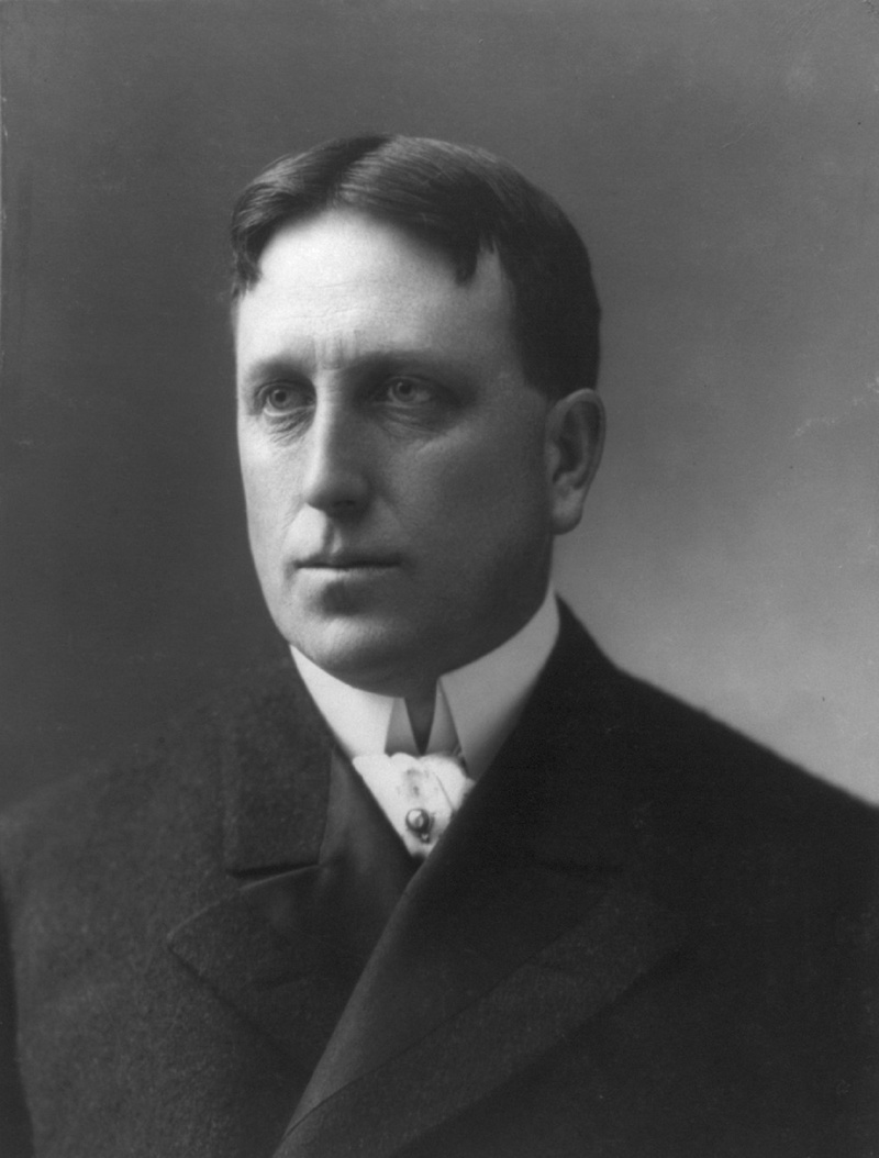 vintage, journalism, adult, formalwear, young adult, men, young men, portrait, william randolph hearst, media, lifestyles, business, full suit, headshot