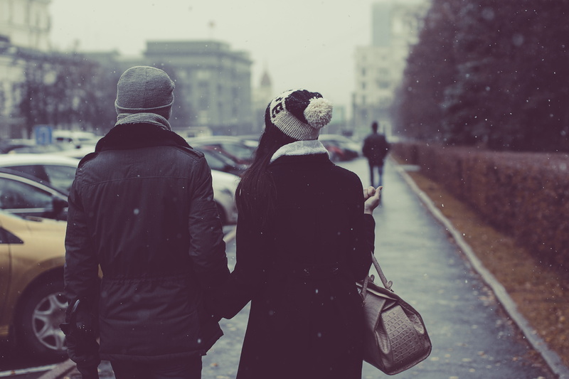 winter, hat, rain, men, man, cold temperature, 5K, digital camera, architecture, day, warm clothing, cold, walking, motor vehicle, mode of transportation