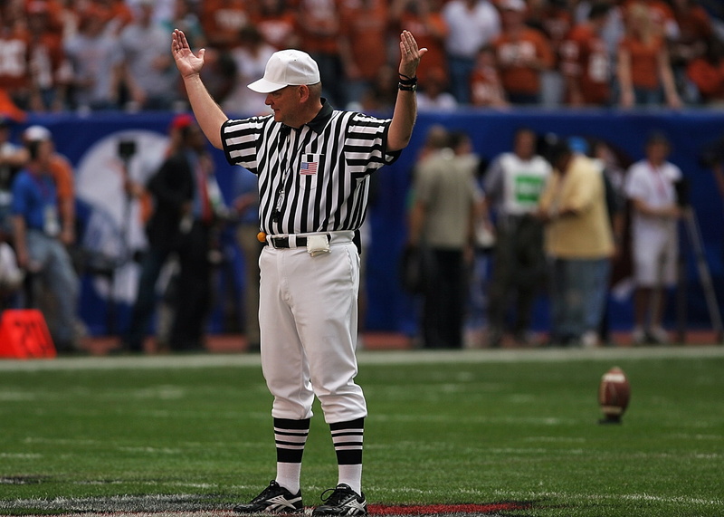 incidental people, 1080P, sports official, football, field, competition, stadium, group of people, men, american football, standing, game, sport, arms raised