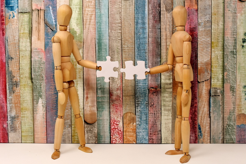 piece, human, fit together, puzzle, unit, store, still life, mannequin, wooden, doll, multi colored, retail display, retail, team, 5K, creativity, partnership
