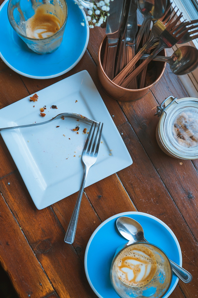 no people, coffee - drink, empty plate, done, empty, wooden, saucer, cake, wooden ledge, refreshment, flatlay, table knife, coffee cup, still life, wooden table