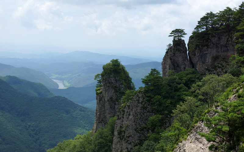 landscape, plant, day, cliff, idyllic, land, environment, 1080P, klitschko, mountain, tree, nature, sky, tranquil scene, beauty in nature, tranquility