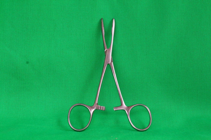 table, copy space, Clip, green background, scissors, green color, studio shot, 5K, indoors, work tool, dental instruments, no people, simplicity, personal accessory
