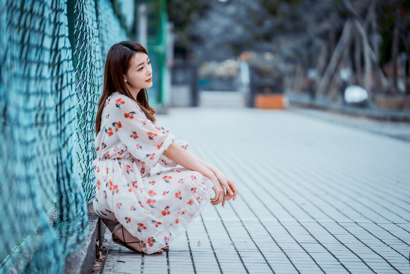 squatting, plaster, brunette, depth of field, barefoot, long hair, Asian, model, looking away, Flower Dress, women, sandals, 4K