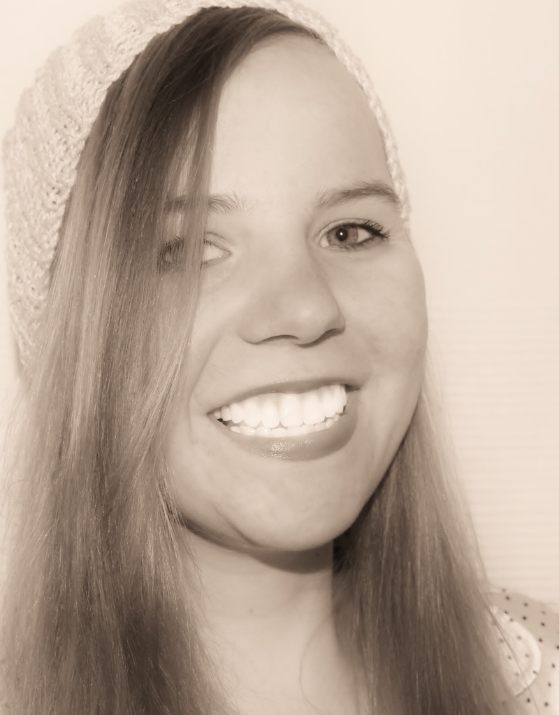 brace treatment, indoors, girl, toothy smile, young adult, teenager, smile, dentist, looking at camera, women, smiling, teeth, straight hair, adult, portrait