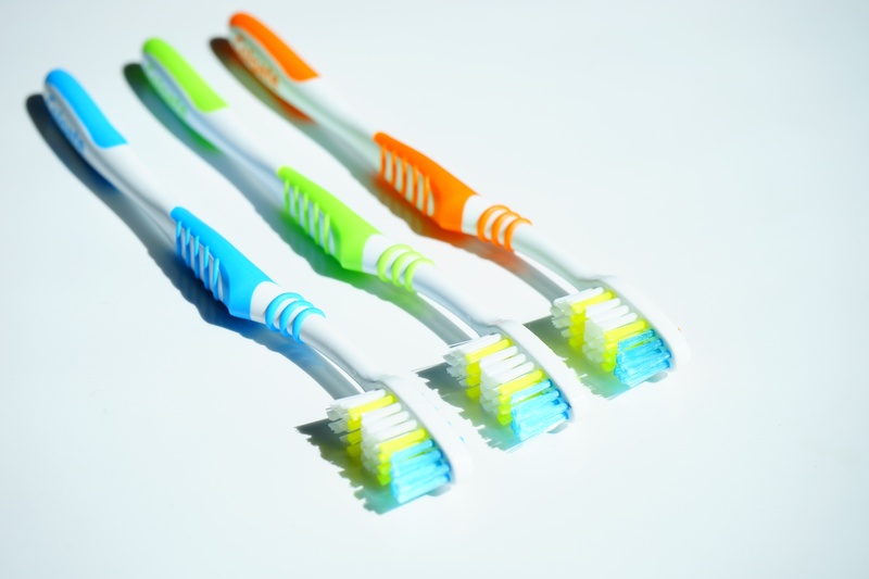 no people, close-up, 5K, hygiene, cut out, man made, medium group of objects, body care, choice, still life, connection, indoors, three, cleanliness, dentist