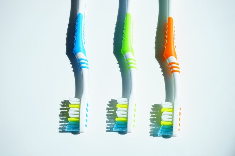variation, copy space, brush, indoors, bless you, dentist, brush head, toothbrush head, choice, communication, hygiene, side by side, group of objects