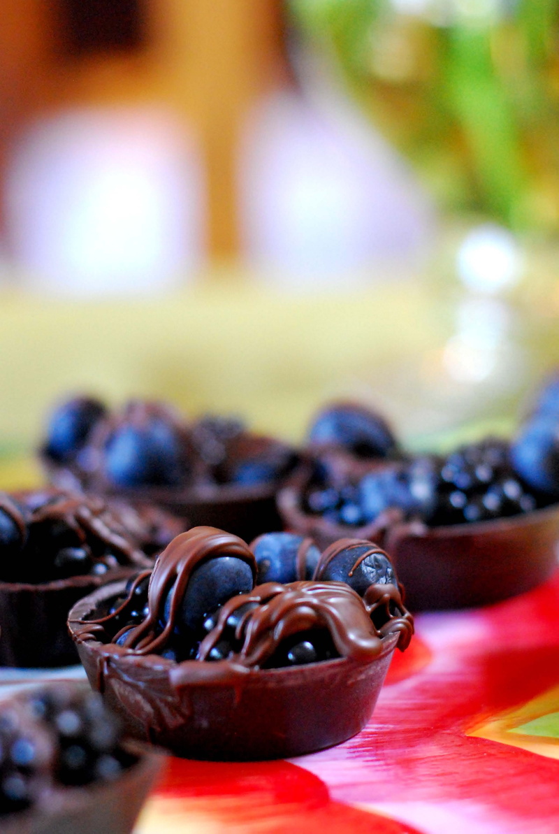 pretzel, human, group of objects, sweets, cake, wellbeing, candy, still life, confectionery, day, food, fudge, plant, dessert, bowl, indoors, abundance