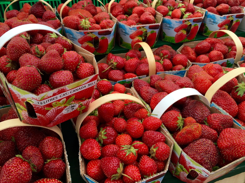 raw, container, detox, harvest, tasty, berry fruit, open, antioxidants, Fruit, market, freshly picked, sale, Strawberries, for sale, phytonutrients, snack