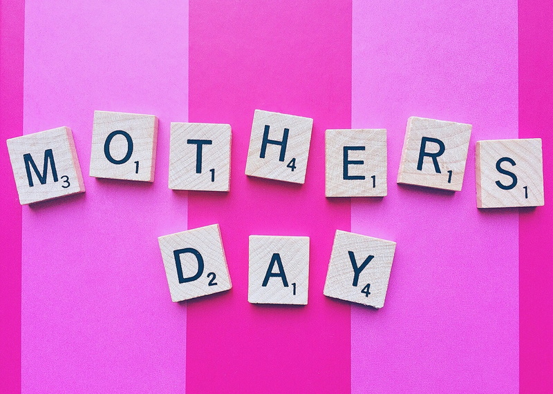 mother, message, mothers, paper, studio shot, close-up, adhesive note, multi colored, 2K, pink color, letter, no people, motherhood, text, side by side