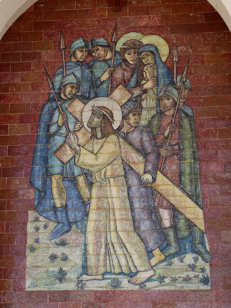 built structure, female likeness, good friday, pilgrim, brick, soldiers, christianity, fatima, history, brick wall, place of pilgrimage, angel, church