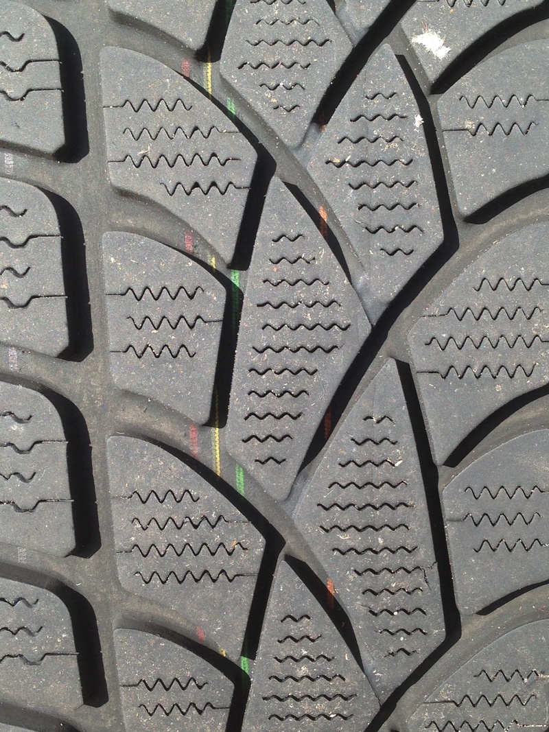 winter tyre, no people, backgrounds, architecture, 1080P, profile, full frame, indoors, sunlight, textured, design, high angle view, still life, close-up