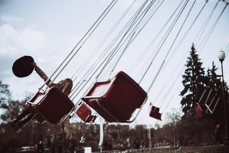 Gorky Park, tree, go, photography, architecture, outdoors, time, nature, light, built structure, power line, round, rides, fun, park, attraction, hand