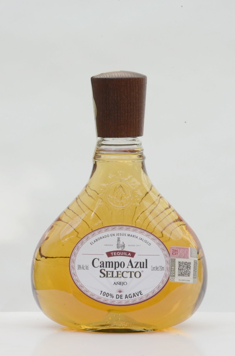 text, maguey, still life, glass - material, no people, alcohol, white background, yellow, single object, bottle, dieting, tequila, 4K, jalisco, western script