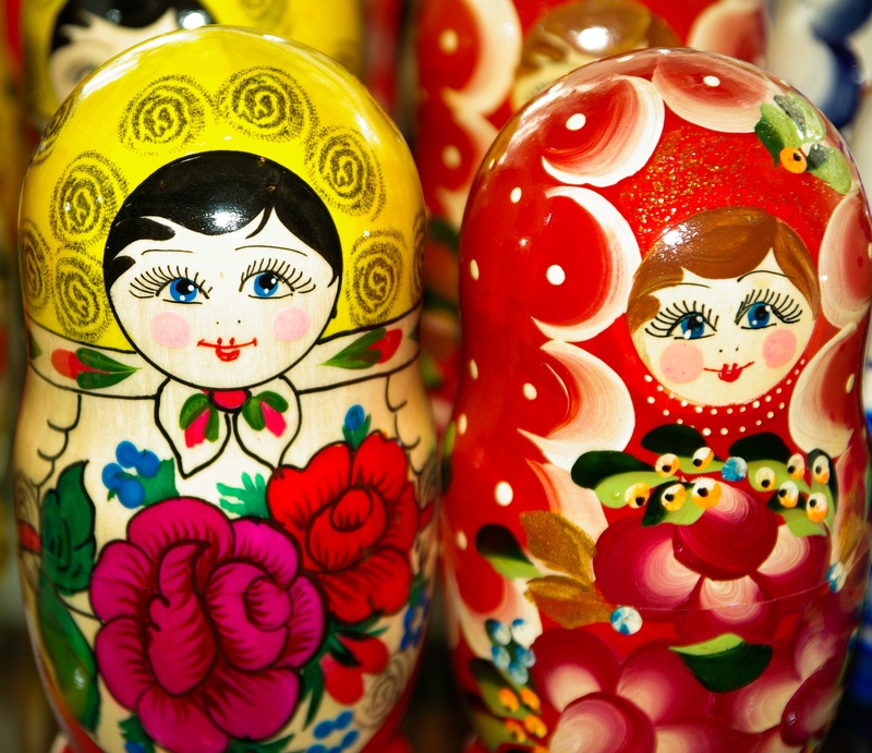 nesting, retail display, festival, human representation, russia, indoors, retail, market, market stall, for sale, matryoshka, choice, multi colored, close-up