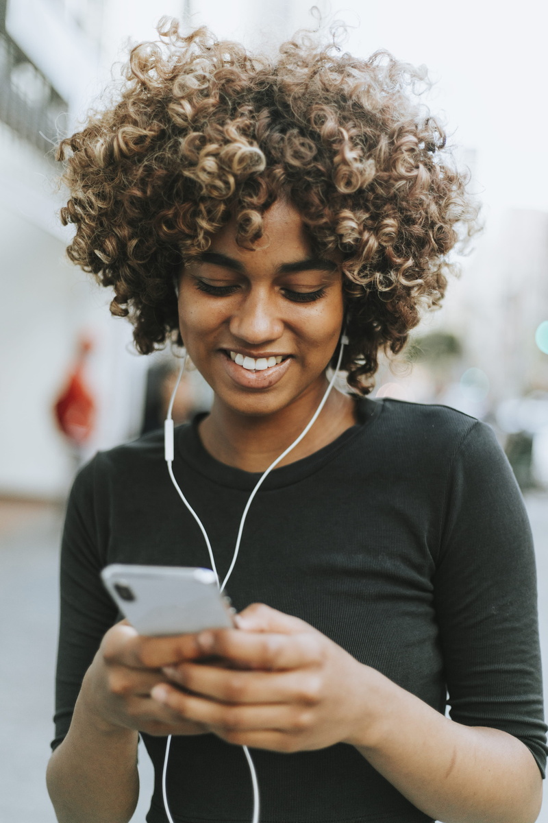 listening, portable information device, enjoy, lifestyle, phone, female, curly hair, technology, portrait, 4K, silver, curly, wireless technology, crew