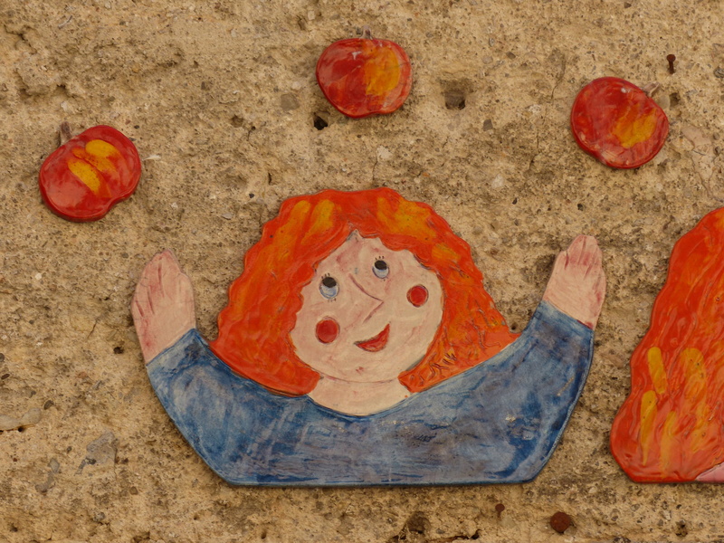 directly above, heart shape, creativity, day, craft, face, anthropomorphic, children picture, positive emotion, apple, art and craft, character, orange color