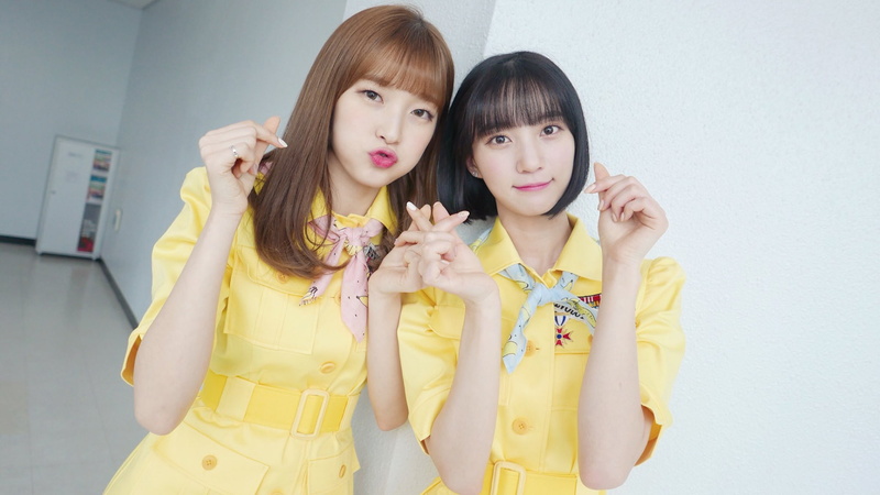 front view, 1080P, looking at camera, Oh My Girl, K-pop, fashion, smiling, clothing, women, standing, yellow, young women, two people, females, indoors