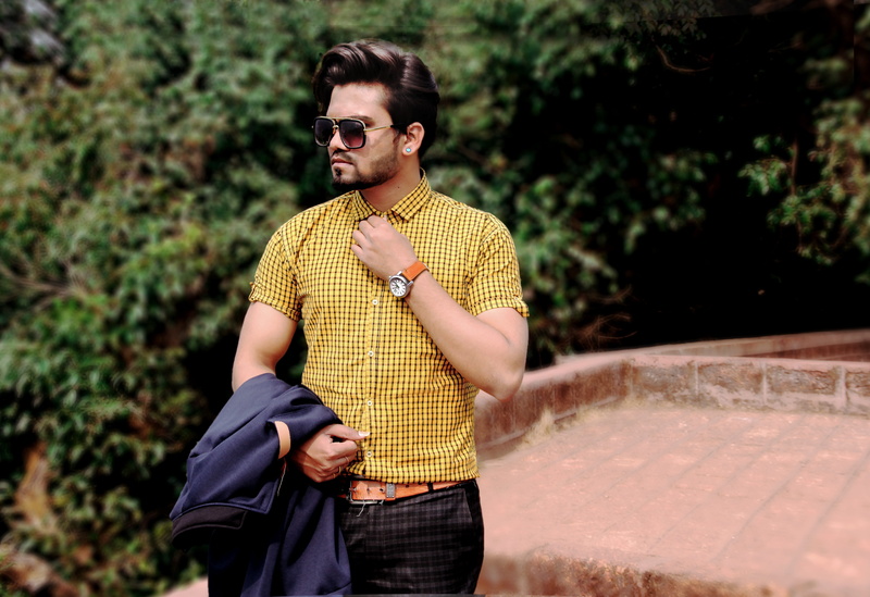 model, hairstyle, lifestyle, fashion, standing, pose, glasses, leisure, trendy, young men, 4K, lifestyles, outdoors, day, adult, focus on foreground, photoshoot