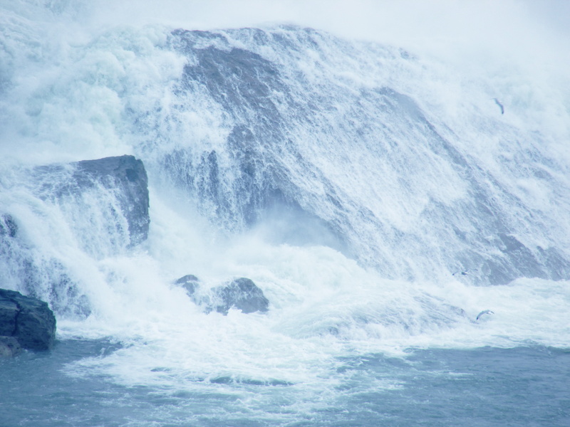 niagara falls, breaking, no people, canadian, waterfall, 4K, solid, power in nature, splashing, water, falls, aquatic sport, blue, niagara, sport, scenics - nature