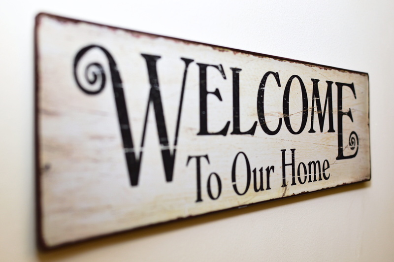 studio shot, welcome to our home, home, white color, wall decor, sign, retro styled, single object, wooden, print, 5K, text, obsolete, black color, welcome