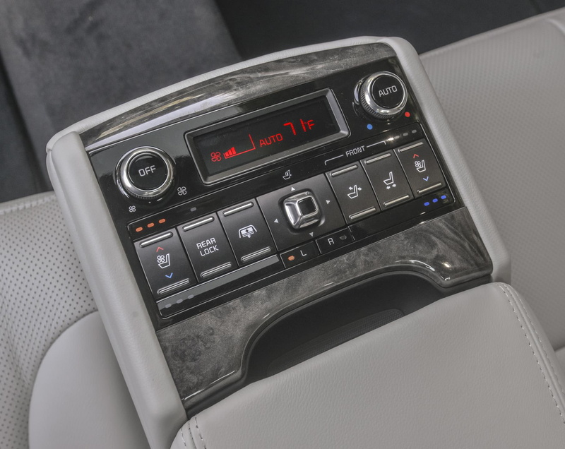 sedan, kia, vehicle interior, number, car, transportation, radio, car interior, k, motor vehicle, meter - instrument of measurement, mode of transportation