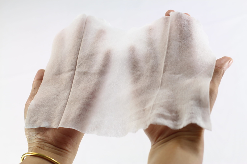 cotton soft, clothing, 2K, drying, human limb, limb, one person, lifestyles, wipes, indoors, women, domestic life, adult, studio shot, front view, tile