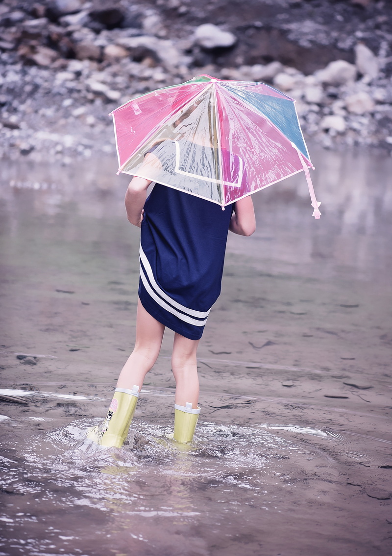 innocence, lifestyles, holding, weather, puddle, outdoors, splashing, leisure activity, land, girls, child, protection, childhood, human, people, out, girl