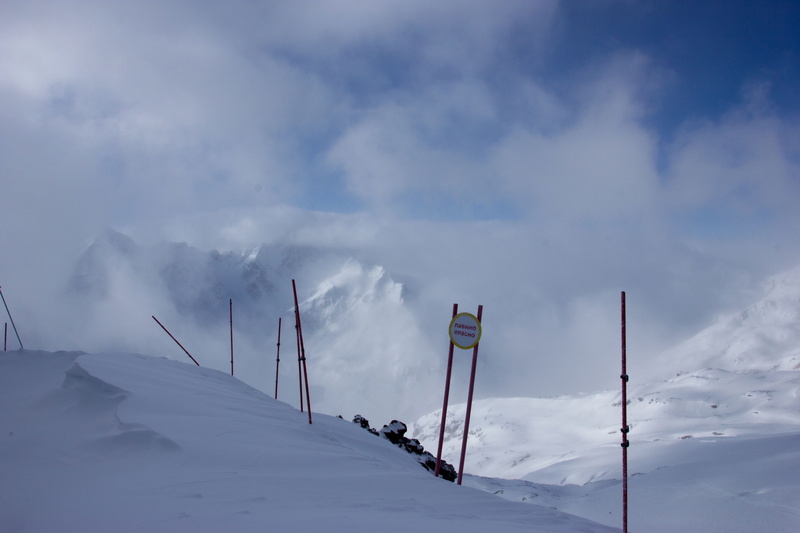 extreme, no people, scenics - nature, mountain, winter, landscape, 5K, white color, non-urban scene, tranquility, sky, snowcapped mountain, ski resort