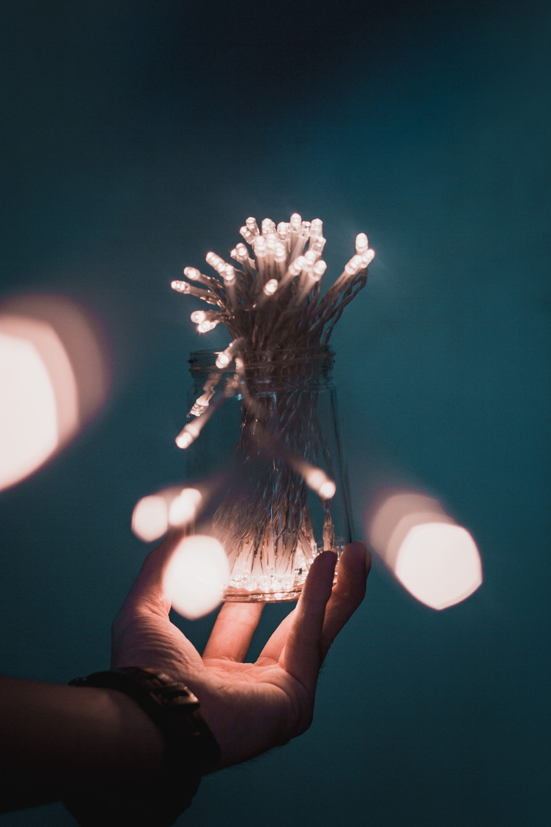 women, hand, 4K, nature, lifestyles, close-up, one person, glowing, human finger, outdoors, finger, holding, unrecognizable person, sparkler, leisure activity