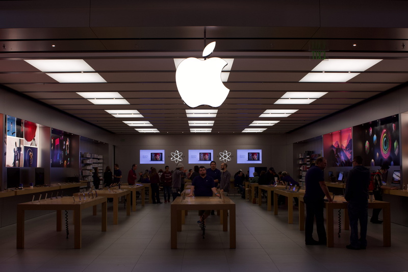 macbook, architecture, tech, 4K, illuminated, indoors, business, apple, boise, light, restaurant, iphone, real people, seat, adult, retail, women, apple boise towne square