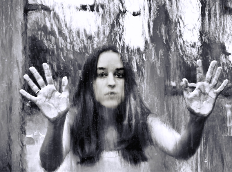 emotion, human hand, hand, 4K, adult, young adult, body part, women, portrait, tree, frontier, hair, fear, water, headshot, front view, human face, woman