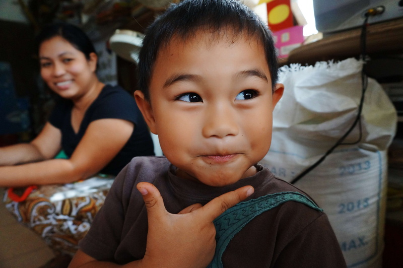 boys, innocence, boy, expect, volunteer, humanitarian, real people, indoors, tutor, hope, childhood, togetherness, sitting, family, cool, child, mactan