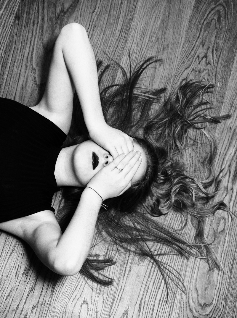 photography, loneliness, hopeless, hands, human hand, hair, wooden, lying down, lonely, real people, helpless, to keep eyes, leisure activity, wood, female